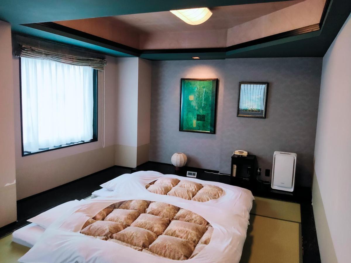 Kurashiki Royal Art Hotel Exterior foto